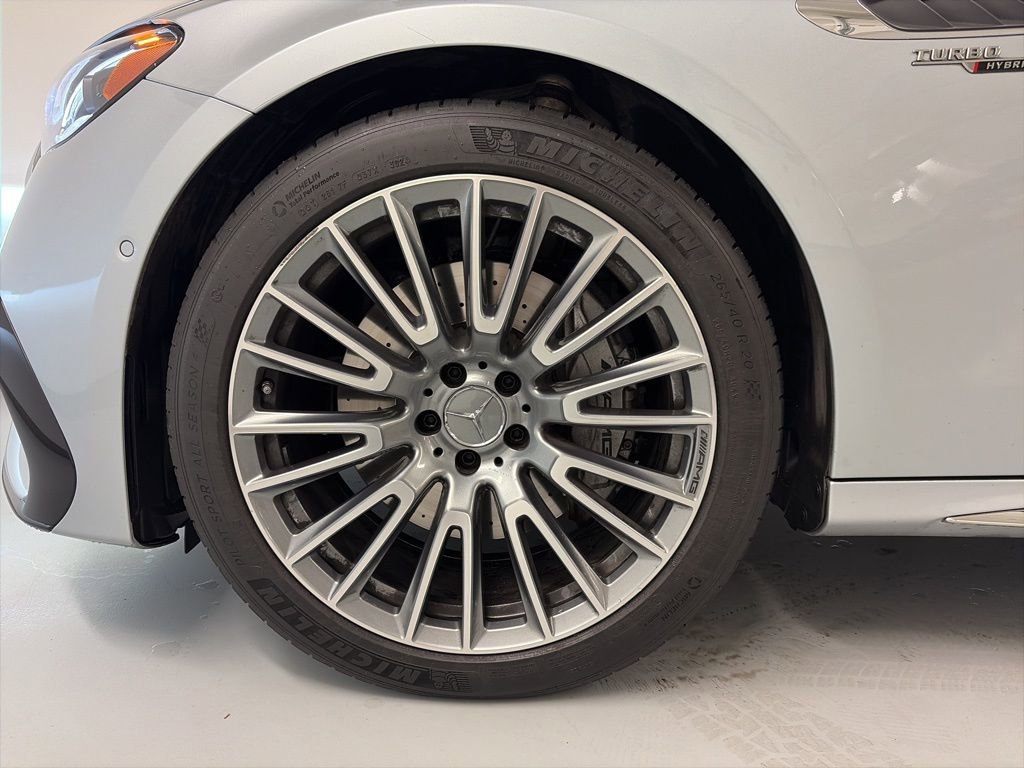 Used 2025 Mercedes-Benz E 53 AMG e 4MATIC Sedan image 10
