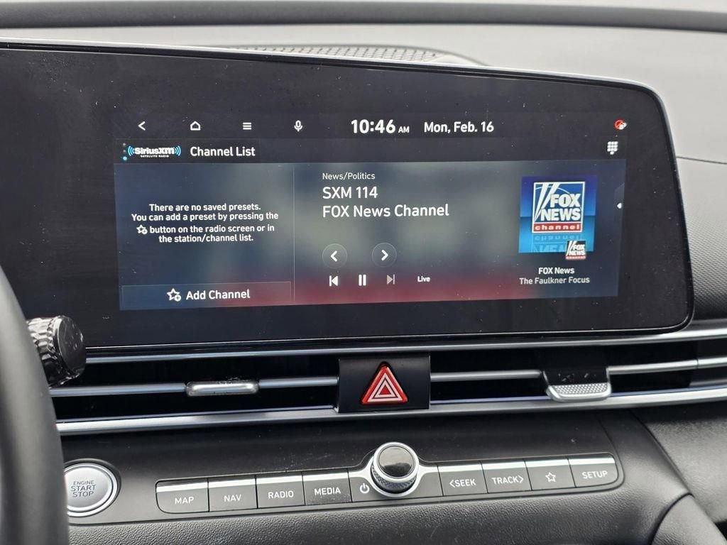 Used 2025 Hyundai Elantra SEL image 10