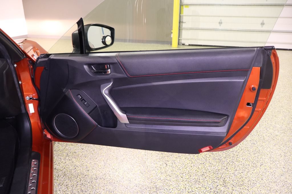 Used 2016 Scion FR-S RWD image 34