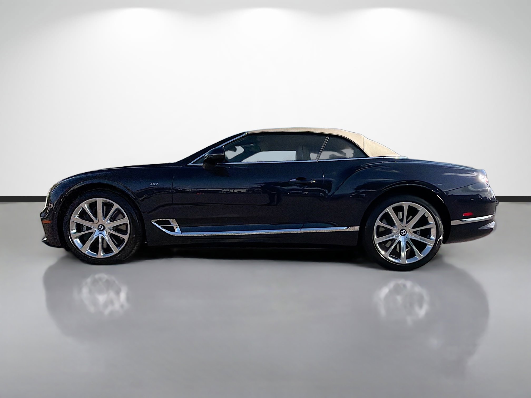 Used 2021 Bentley Continental GT image 6