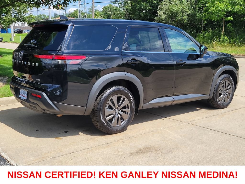 Certified 2022 Nissan Pathfinder S AWD/4WD image 3