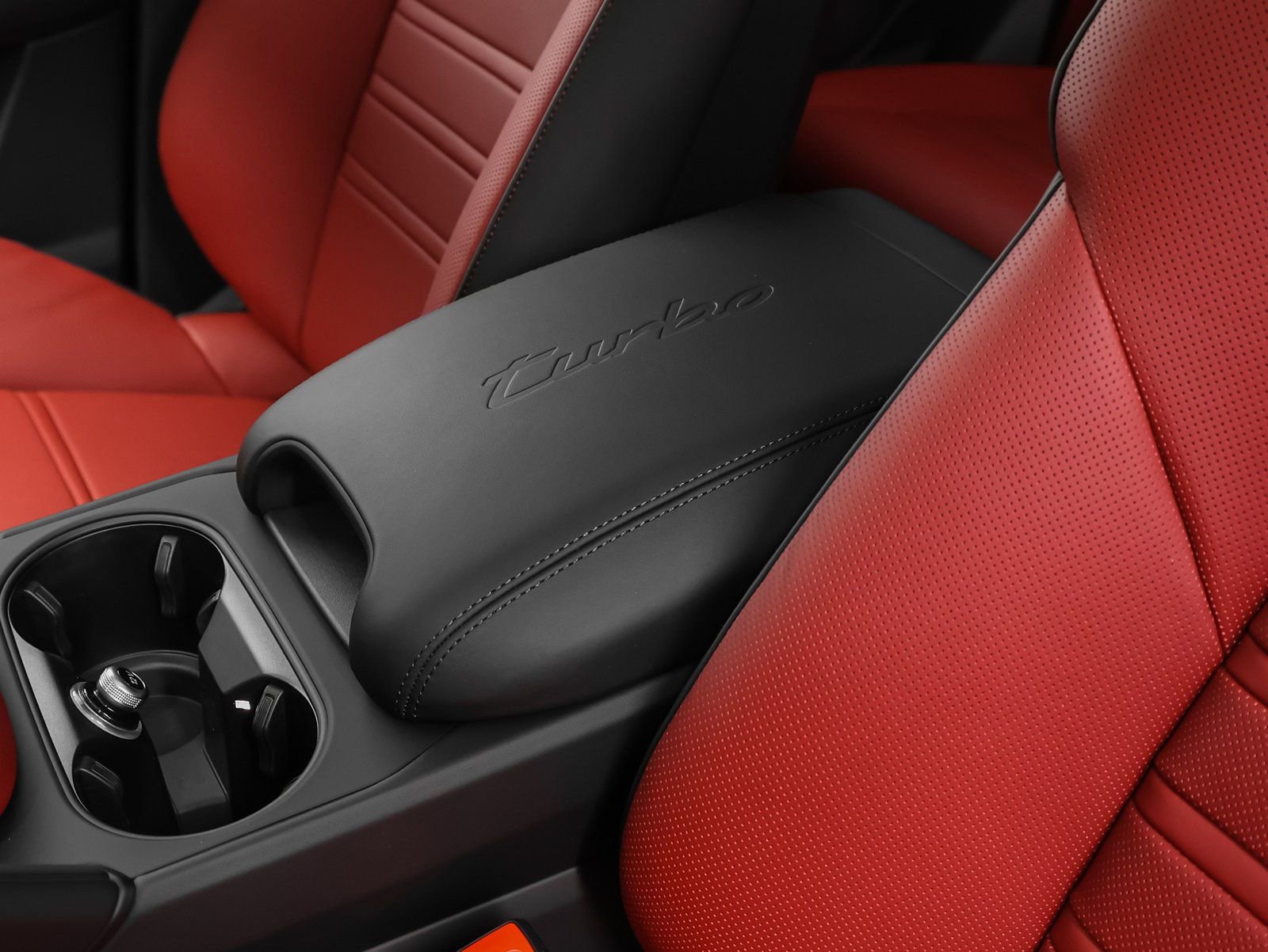 New 2026 Porsche Cayenne Turbo AWD/4WD image 49