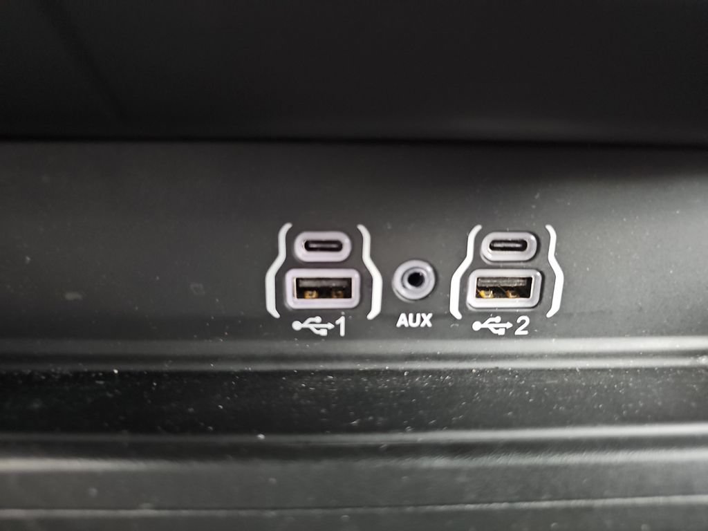 Used 2025 RAM 1500 Big Horn RWD image 21