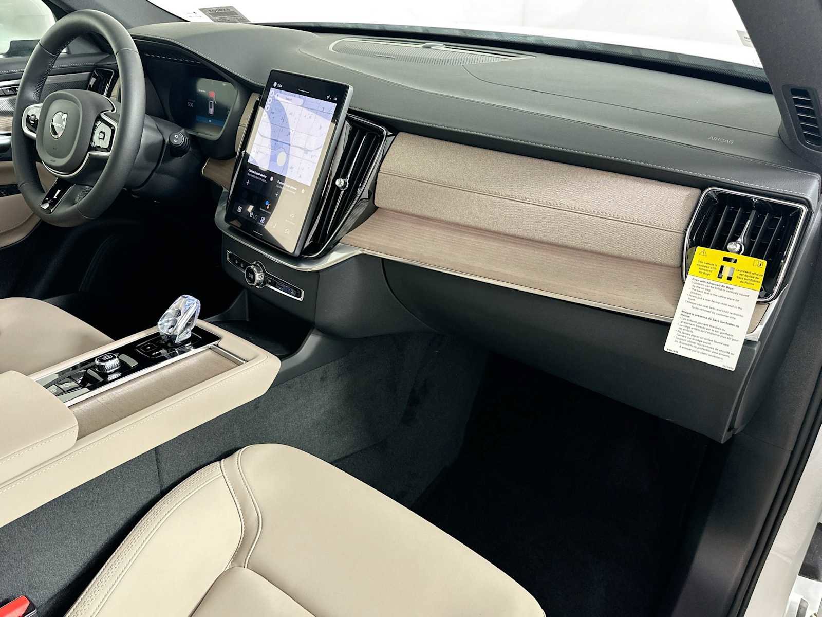 New 2026 Volvo XC90 T8 Plus image 29