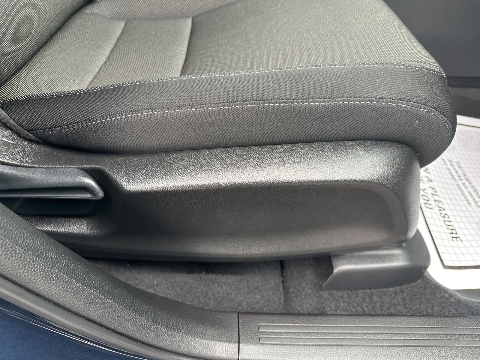 Used 2023 Honda CR-V LX image 32