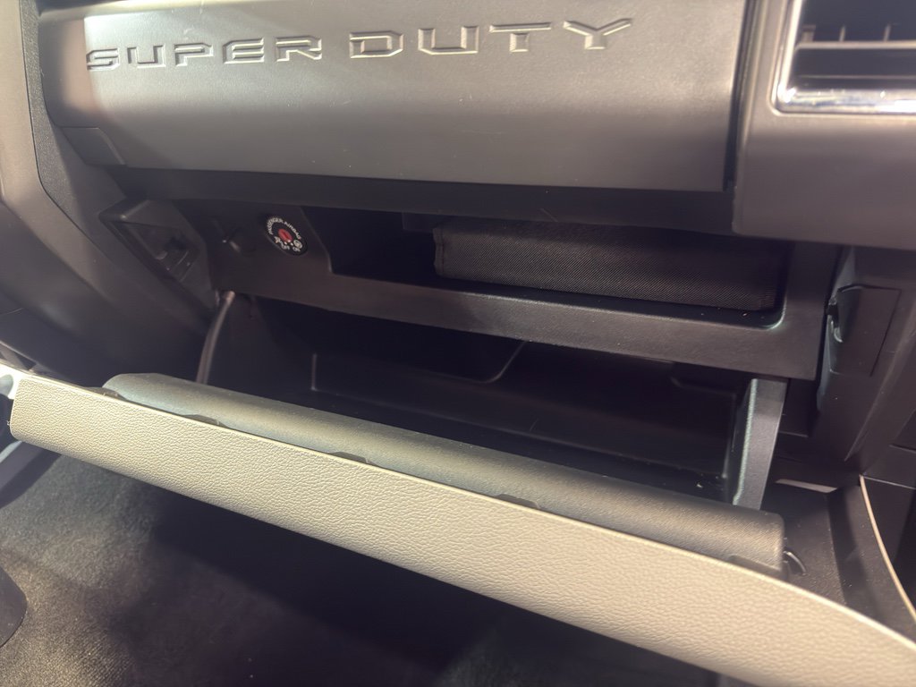 Used 2017 Ford F250 XLT w/ FX4 Off-Road Package image 23