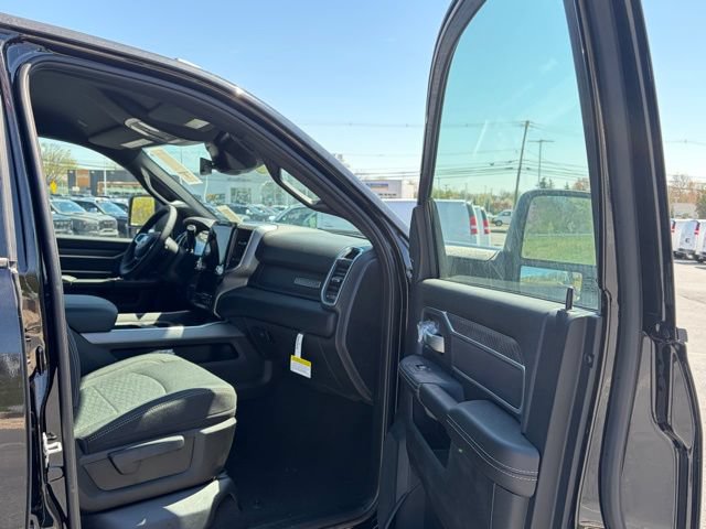 New 2026 RAM 2500 Big Horn AWD/4WD image 26