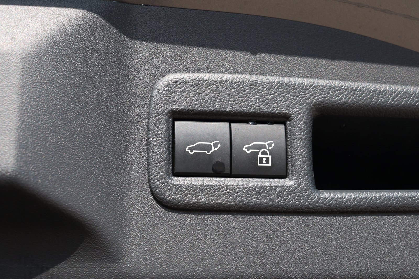 Used 2025 Toyota bZ4X FWD w/ Weather Package image 35