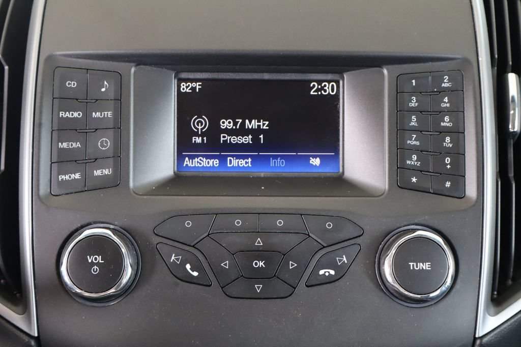 Used 2016 Ford Edge SE FWD image 24
