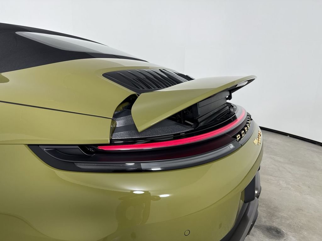 New 2026 Porsche 911 GTS image 17