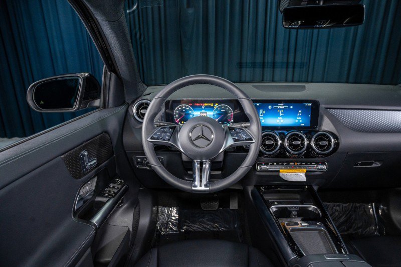 New 2025 Mercedes-Benz GLA 250 image 14