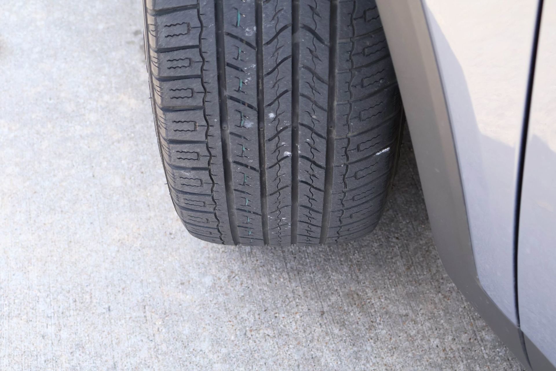 Used 2020 Kia Sorento EX image 30