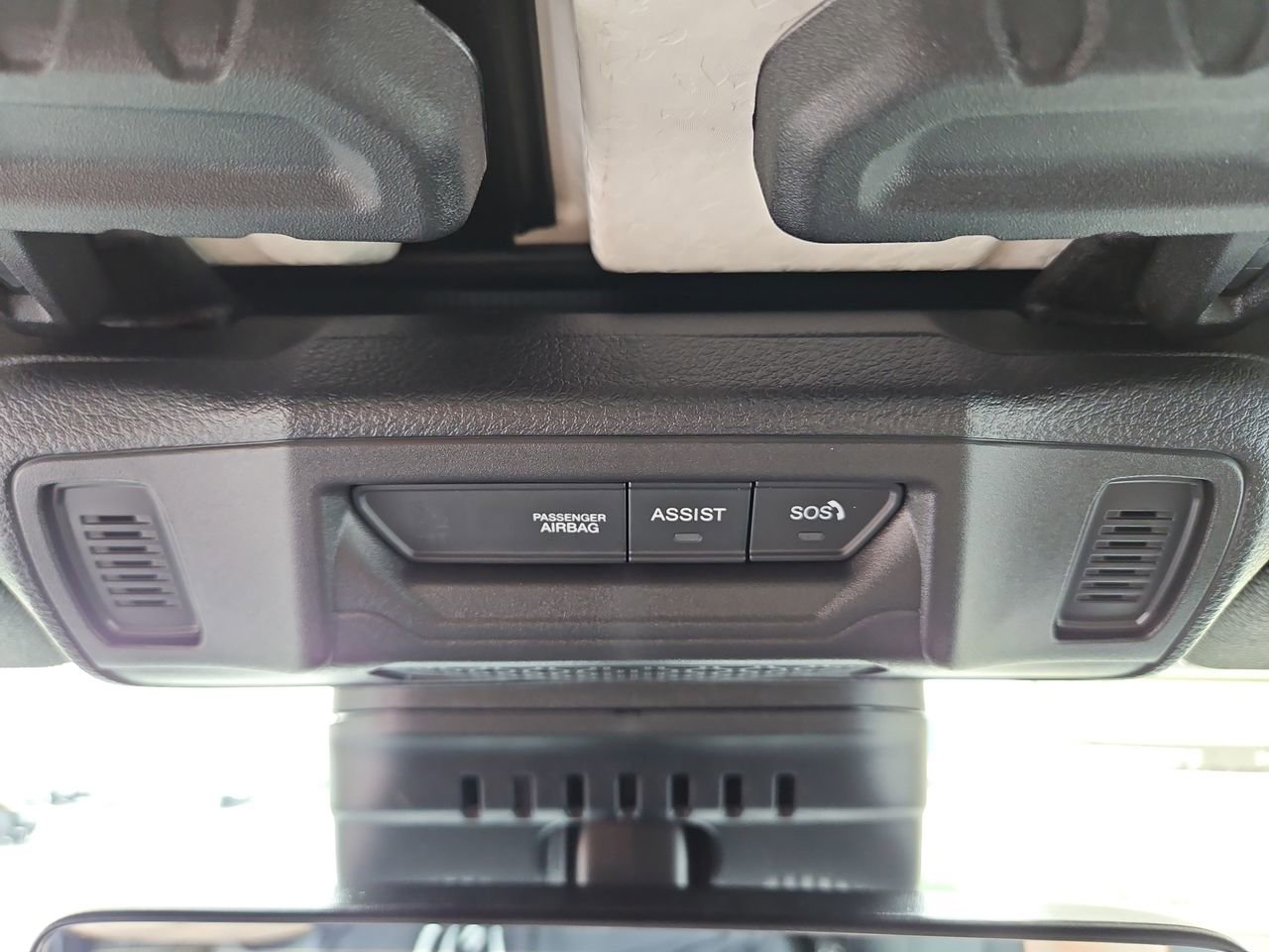 New 2025 Jeep Gladiator Sport image 21