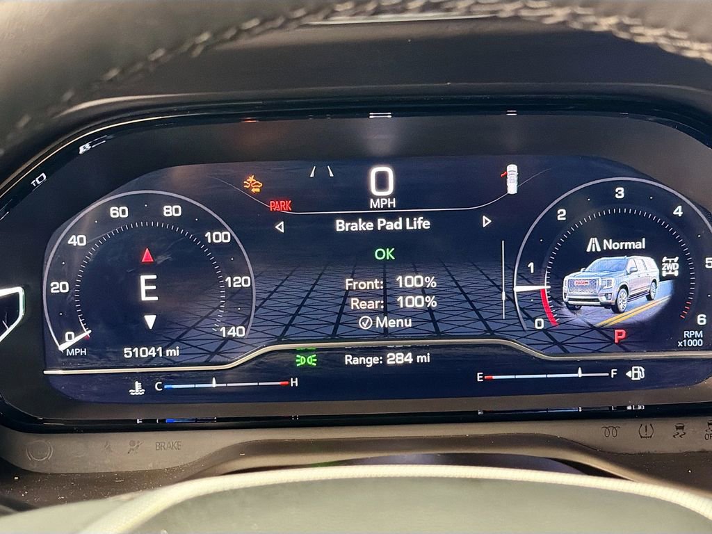 Used 2024 GMC Yukon XL Denali AWD/4WD image 12