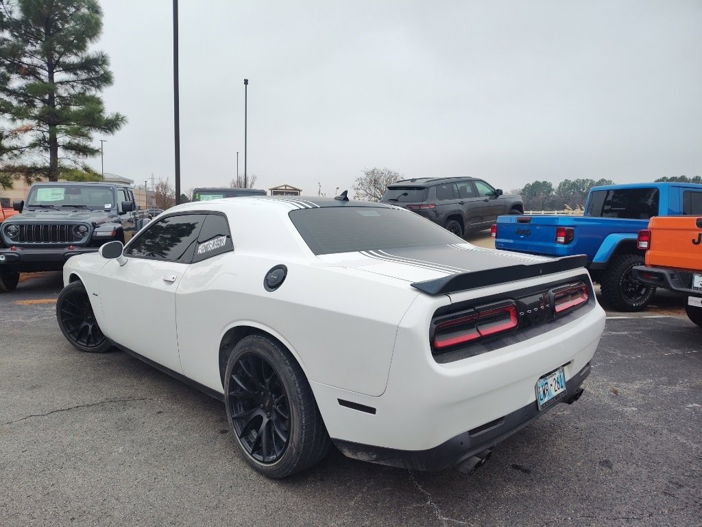 Used 2015 Dodge Challenger R/T Plus image 5