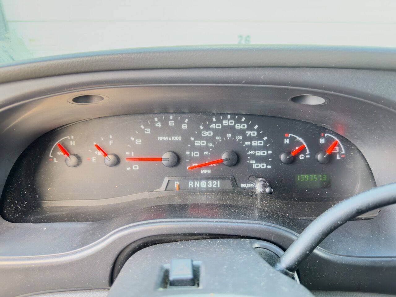 Used 2006 Ford E-450 and Econoline 450 RWD image 14