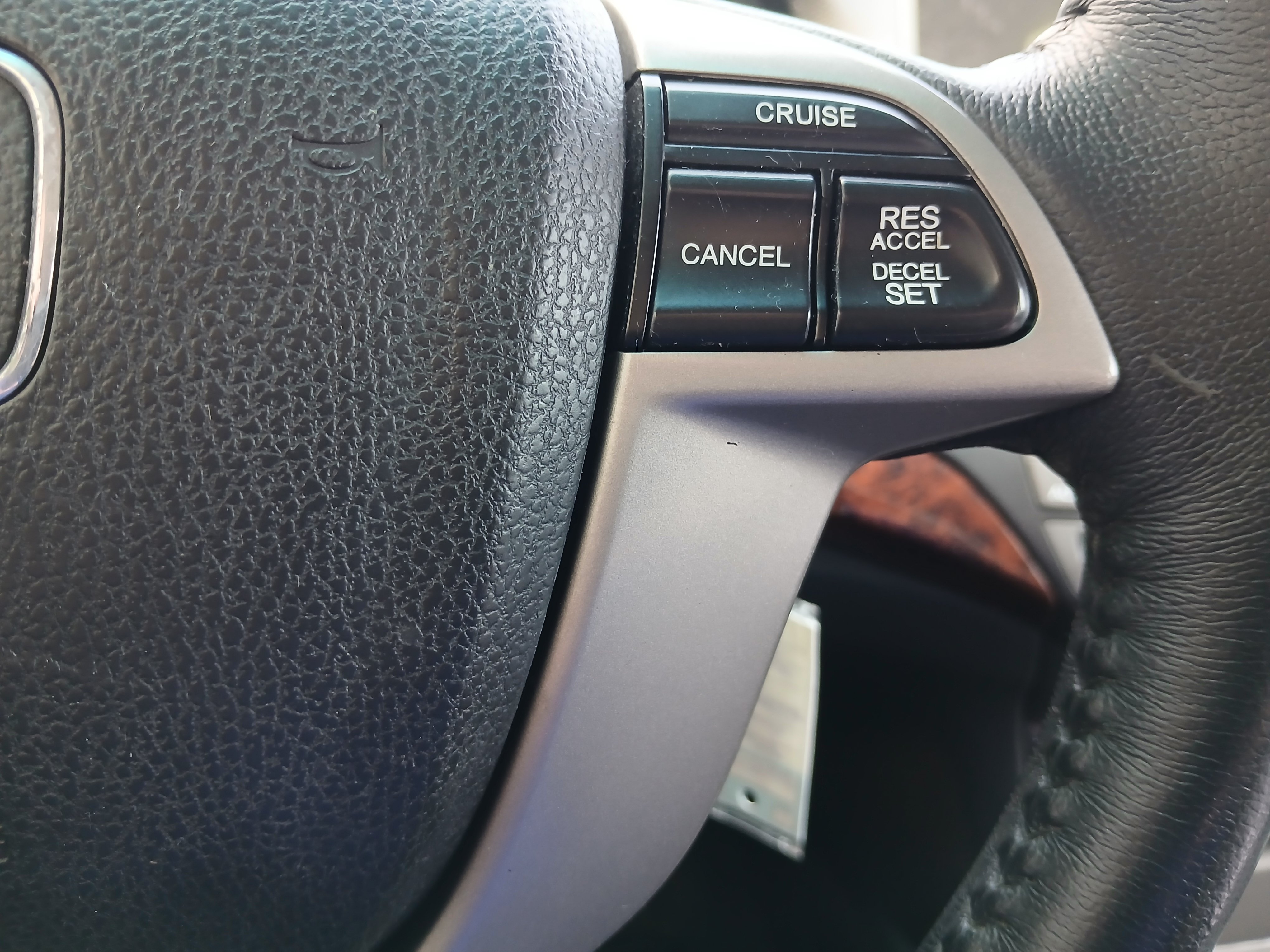 Used 2010 Honda Crosstour EX-L image 12