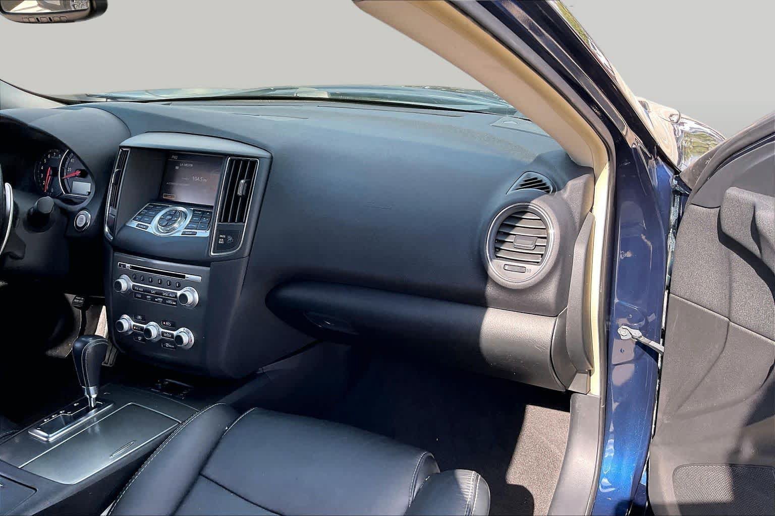 Used 2014 Nissan Maxima 3.5 SV w/ Sport Package FWD image 19