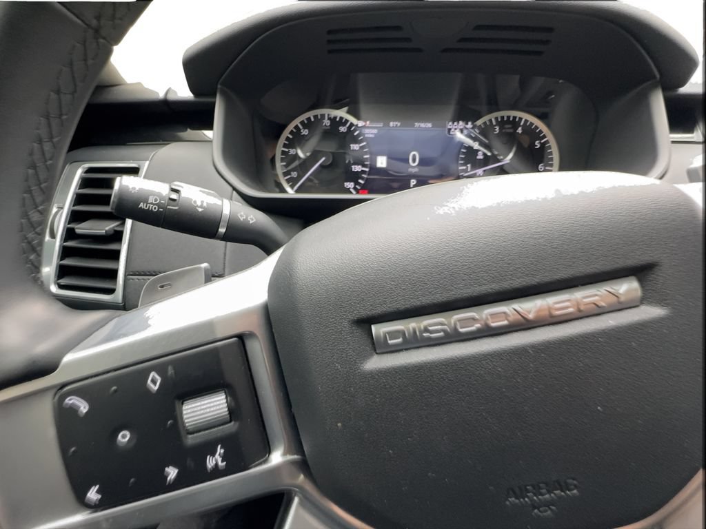 Used 2023 Land Rover Discovery S AWD/4WD image 45
