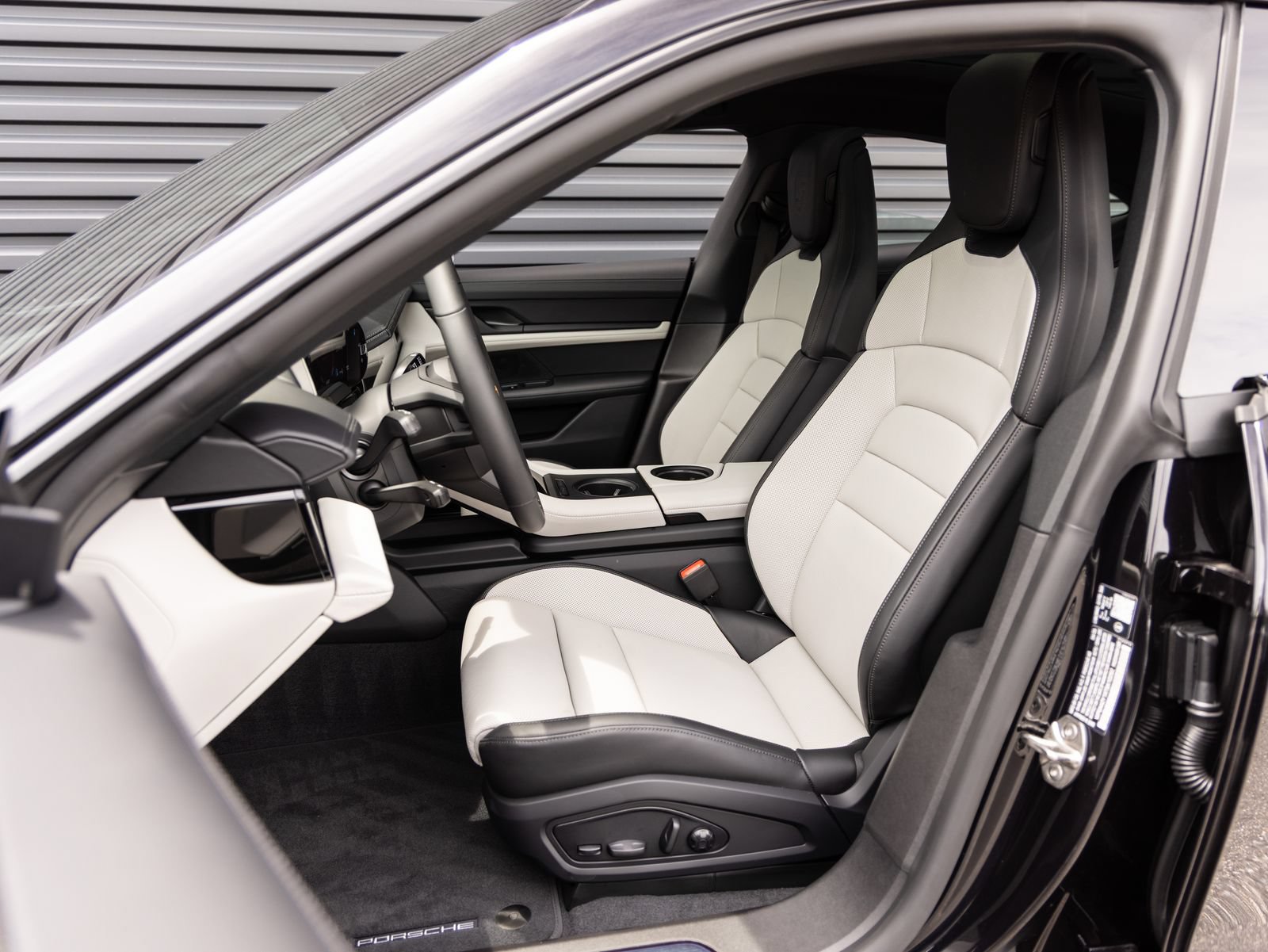 New 2026 Porsche Taycan AWD/4WD image 5