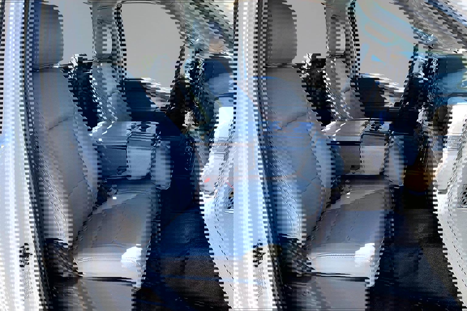 Used 2023 Ford F550 4X4 2dr Regular Cab 145.3-205. image 27