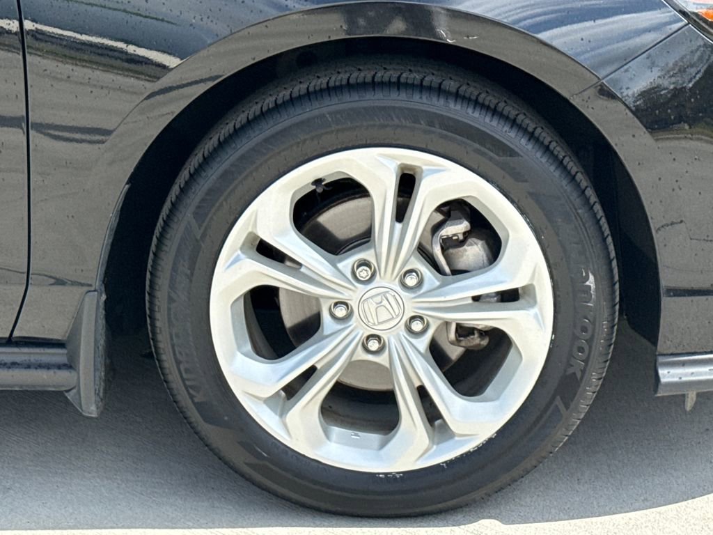 Certified 2023 Honda Accord LX image 9