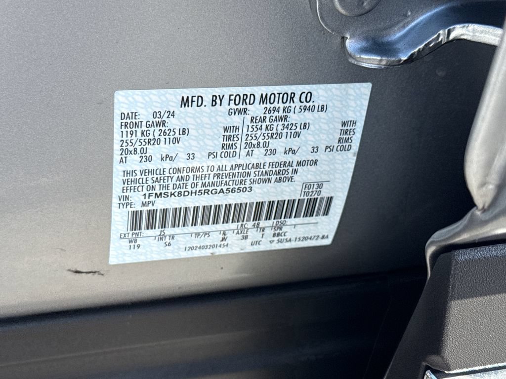 Used 2024 Ford Explorer XLT w/ Equipment Group 202A AWD/4WD image 38
