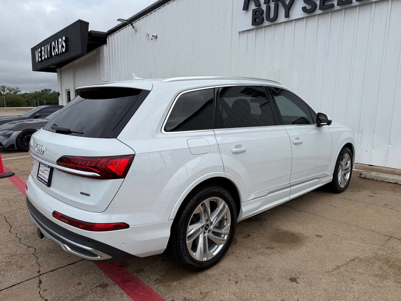 Used 2021 Audi Q7 3.0T Prestige AWD/4WD image 7