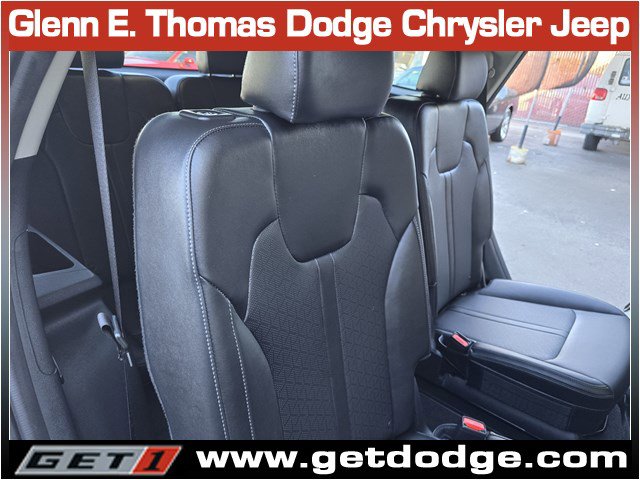 Used 2023 Kia Sorento SX image 31