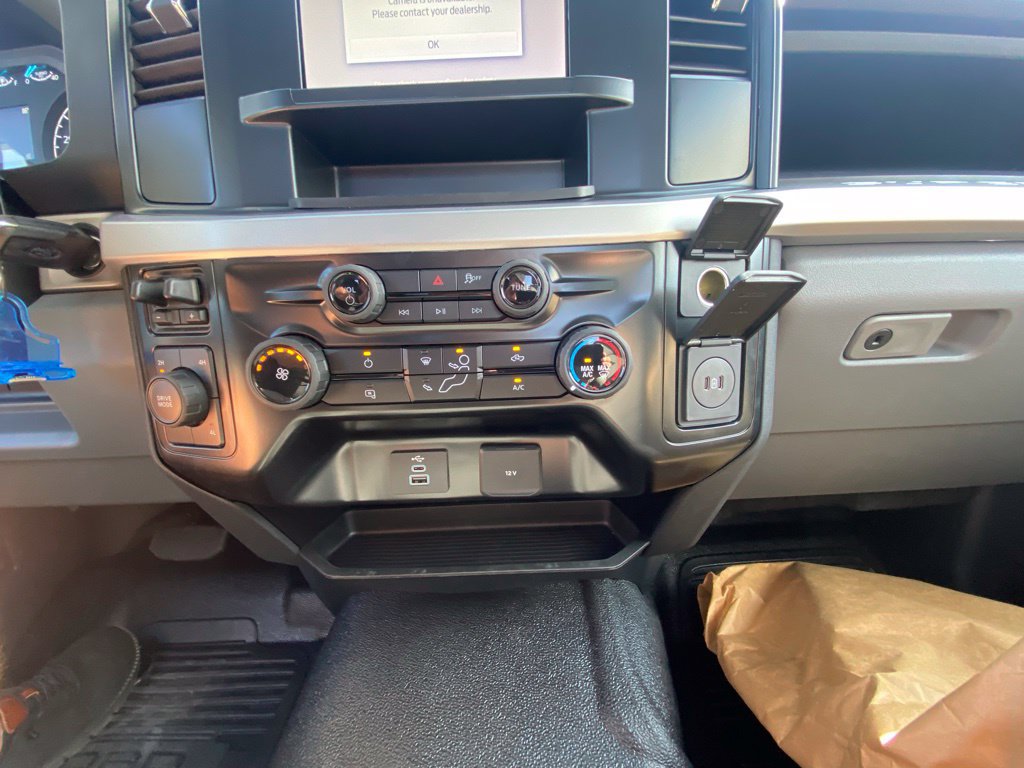 New 2026 Ford F350 XL w/ XL Chrome Package AWD/4WD image 24