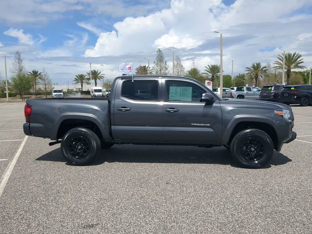 Certified 2022 Toyota Tacoma SR5 image 3