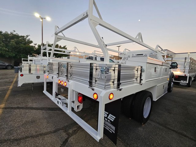 New 2025 Ford F450 XL w/ XL Chrome Package RWD image 2