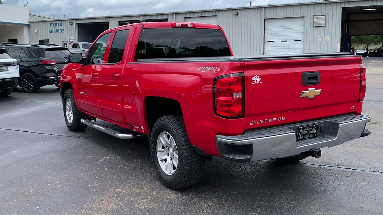 Used 2017 Chevrolet Silverado 1500 LT w/ All Star Edition AWD/4WD image 3
