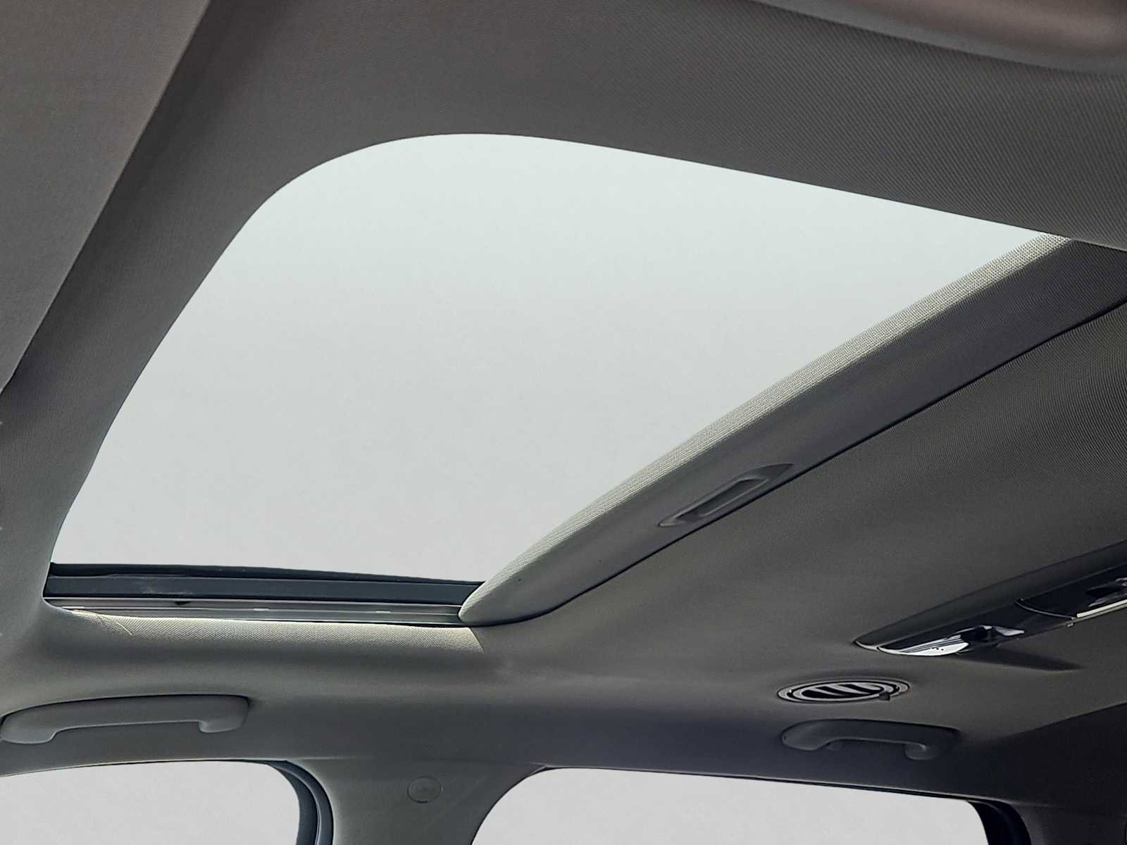 Used 2023 Kia Telluride S w/ S Sunroof Package image 14