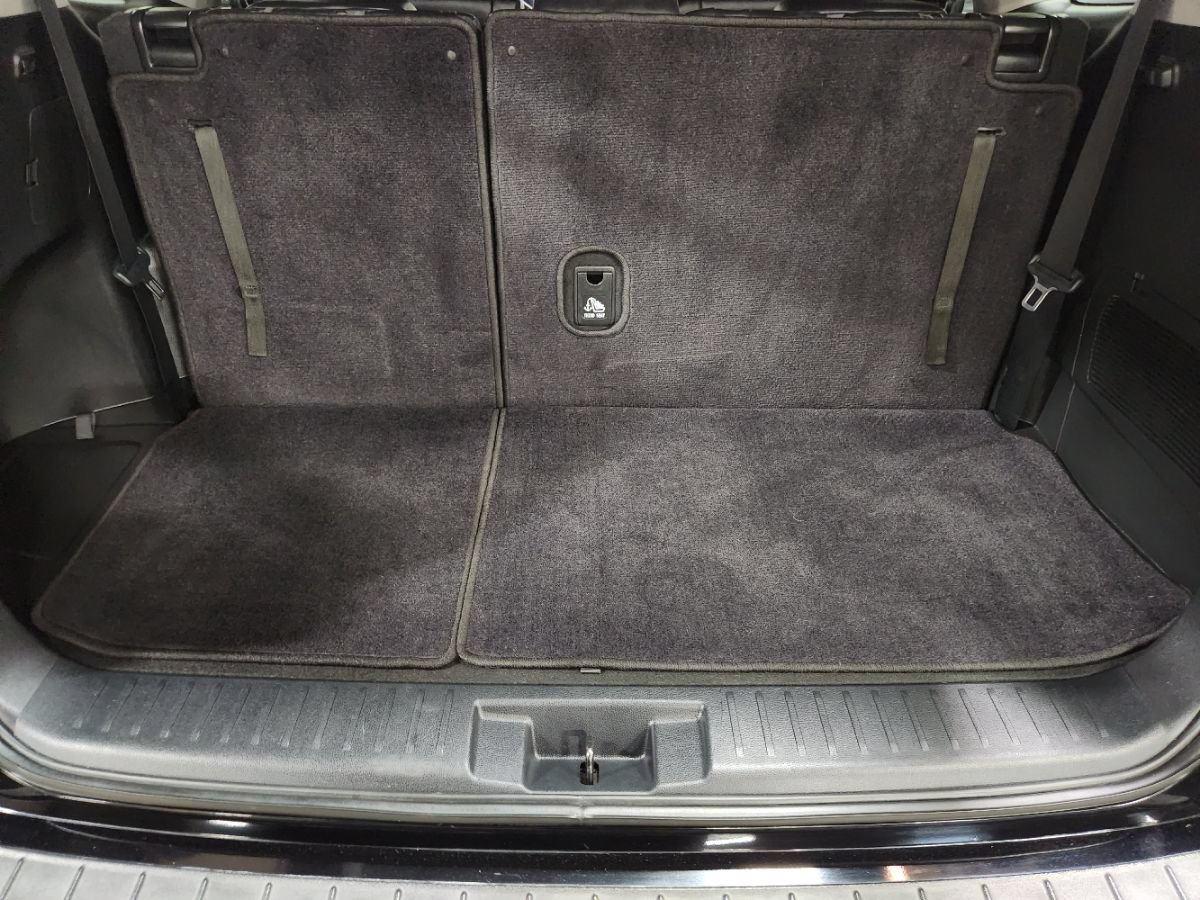 Used 2022 Toyota Highlander XLE FWD image 52
