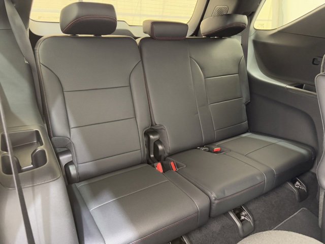 New 2026 Chevrolet Traverse Z71 w/ Driver Confidence Package image 26