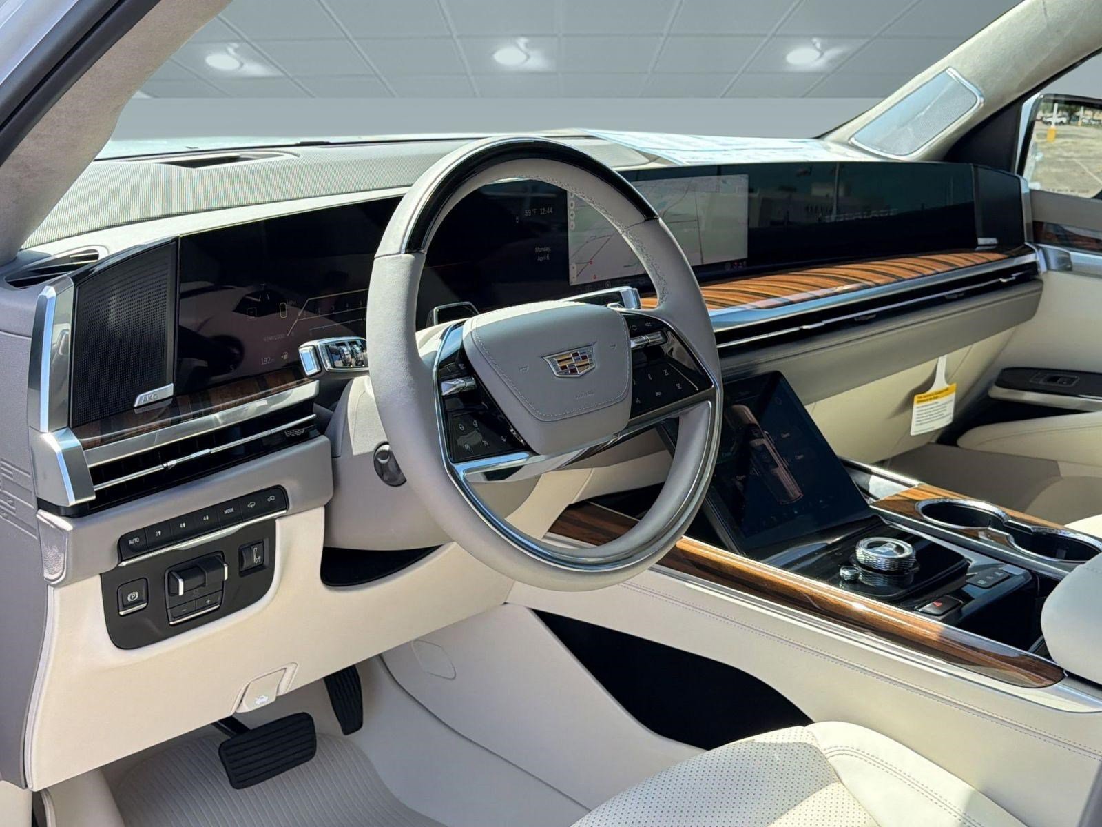 Certified 2026 Cadillac Escalade Platinum Sport w/ LPO, Floor Liner Package image 4