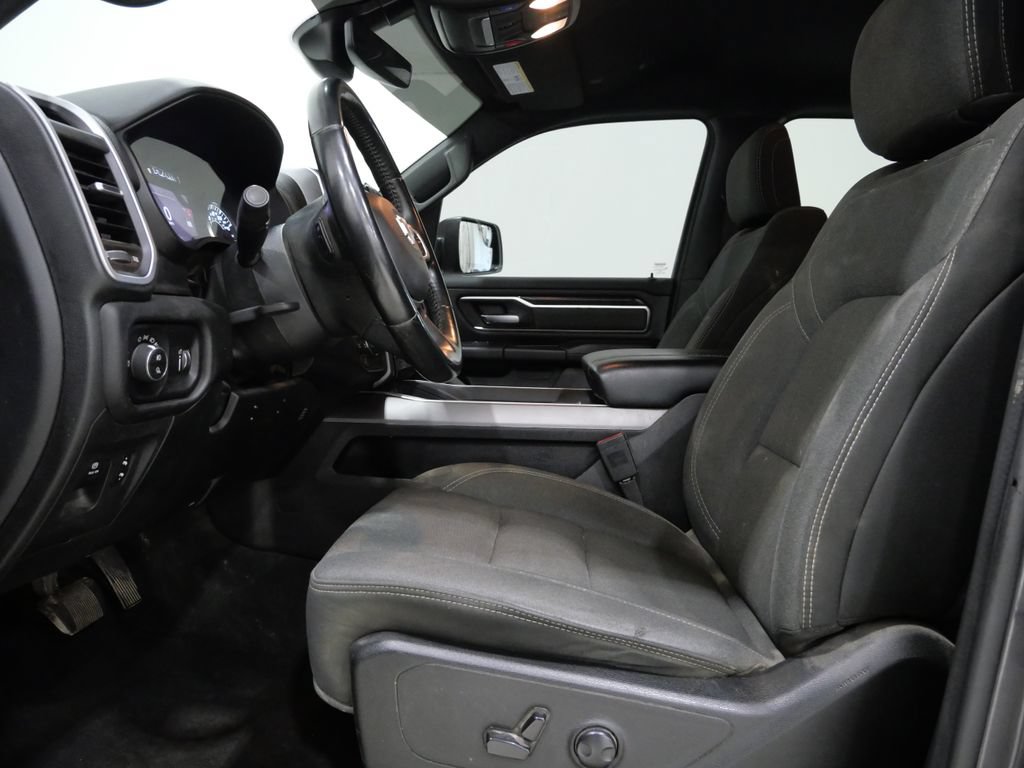 Used 2023 RAM 1500 Big Horn AWD/4WD image 9