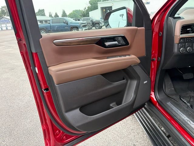New 2026 Chevrolet Suburban High Country AWD/4WD image 29