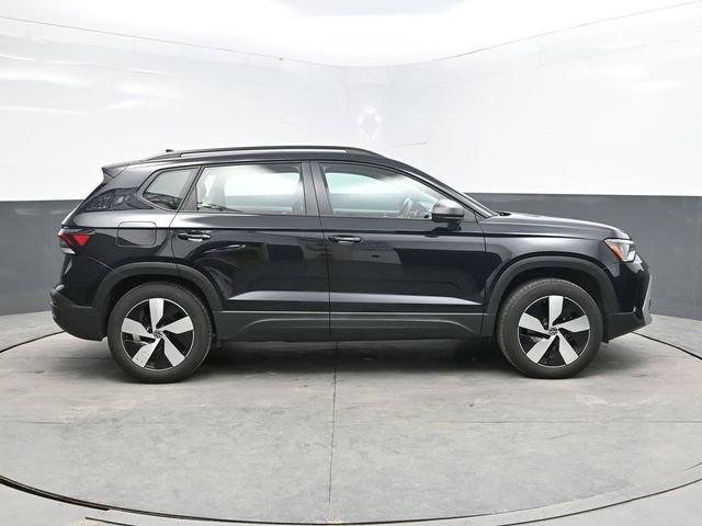 Used 2025 Volkswagen Taos S AWD/4WD image 8