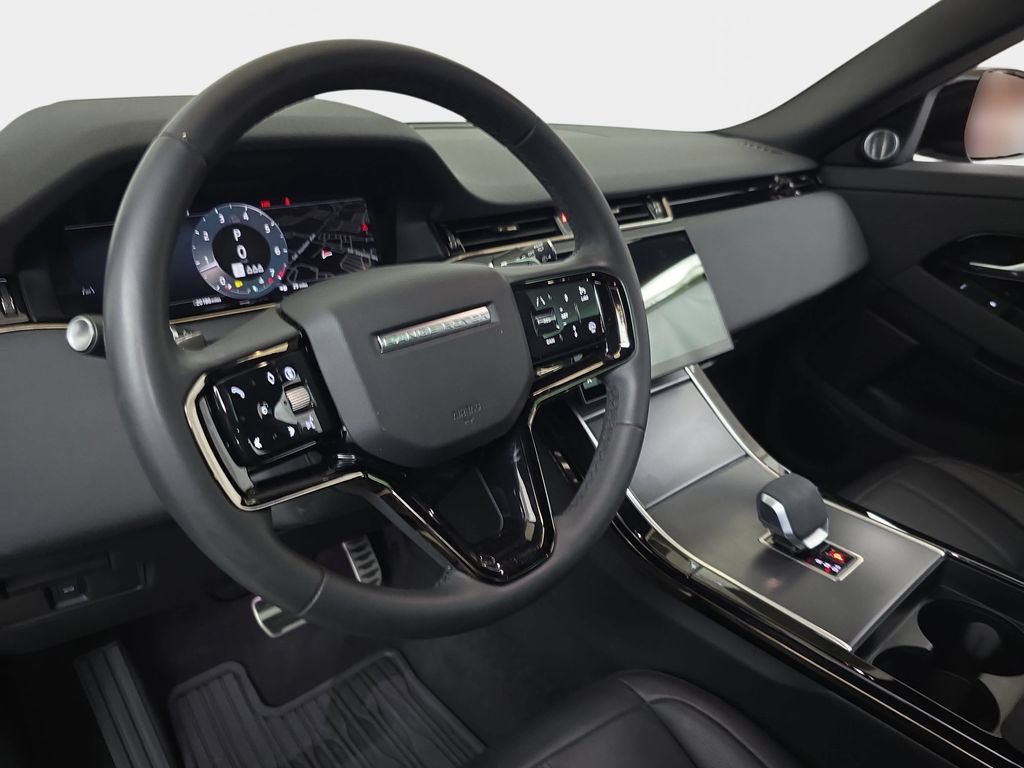 Used 2024 Land Rover Range Rover Evoque Dynamic SE AWD/4WD image 19