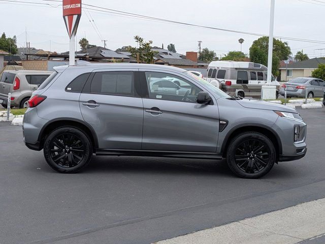 Used 2025 Mitsubishi Outlander Sport LE AWD/4WD image 4