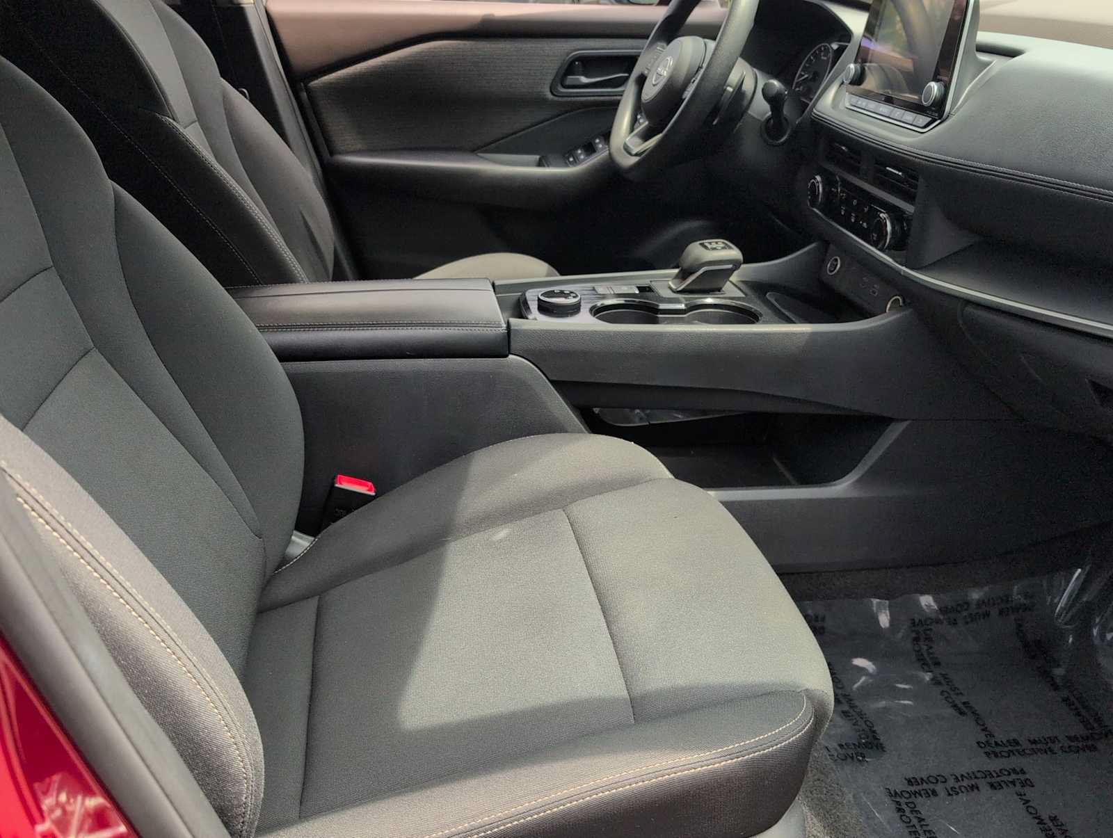 Used 2023 Nissan Rogue S AWD/4WD image 20