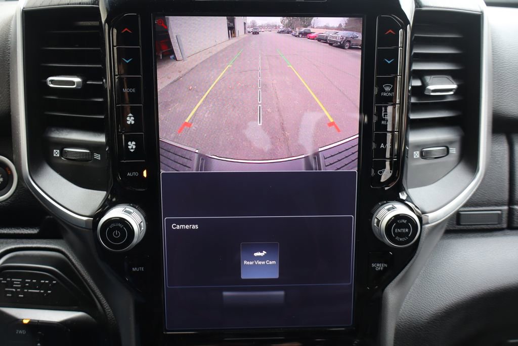 Used 2025 RAM 3500 Big Horn image 7