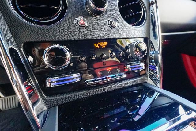 Used 2023 Rolls-Royce Cullinan w/ Cullinan Package image 63