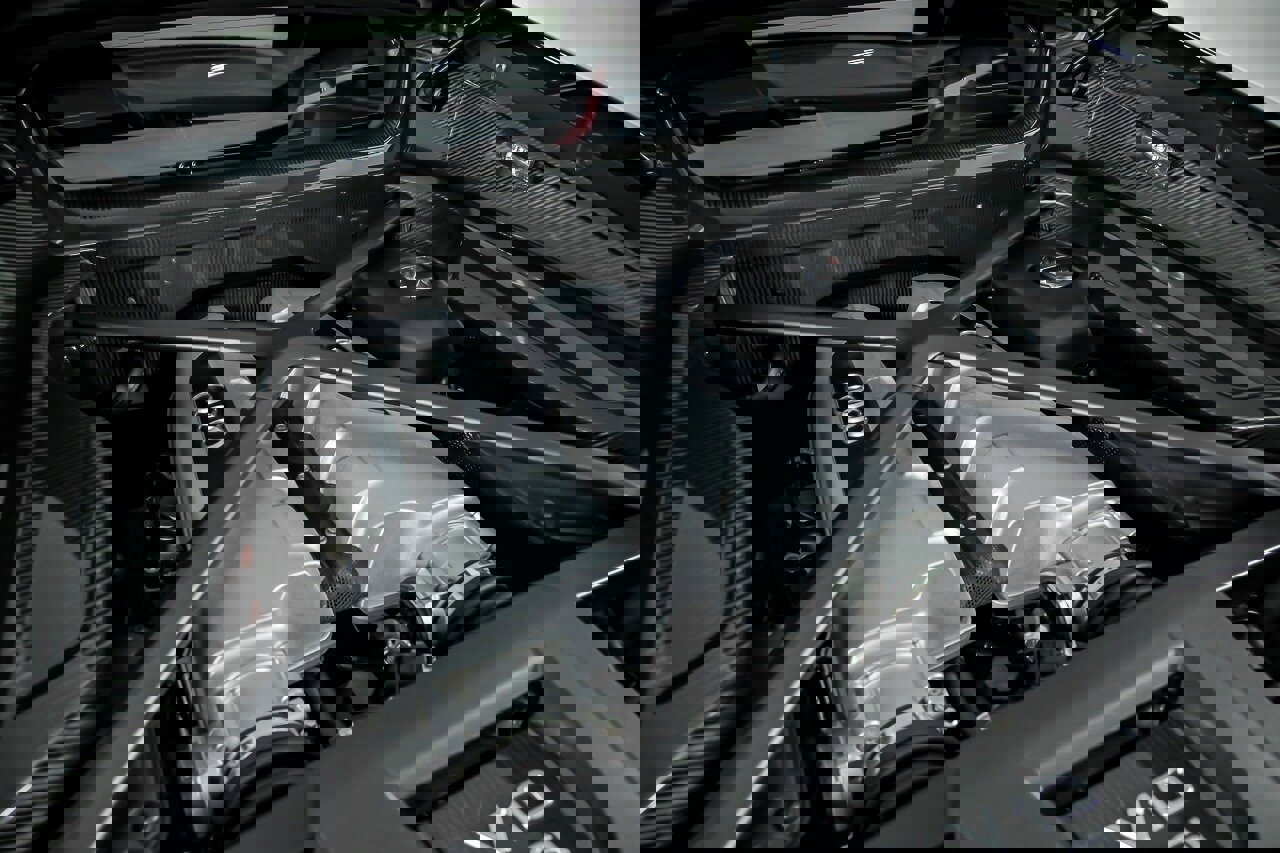 Used 2020 Audi R8 V10 w/ Carbon Exterior Package image 16