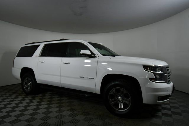 Used 2019 Chevrolet Suburban LT AWD/4WD image 10