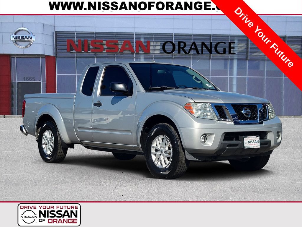 Used 2015 Nissan Frontier SV AWD/4WD image 1
