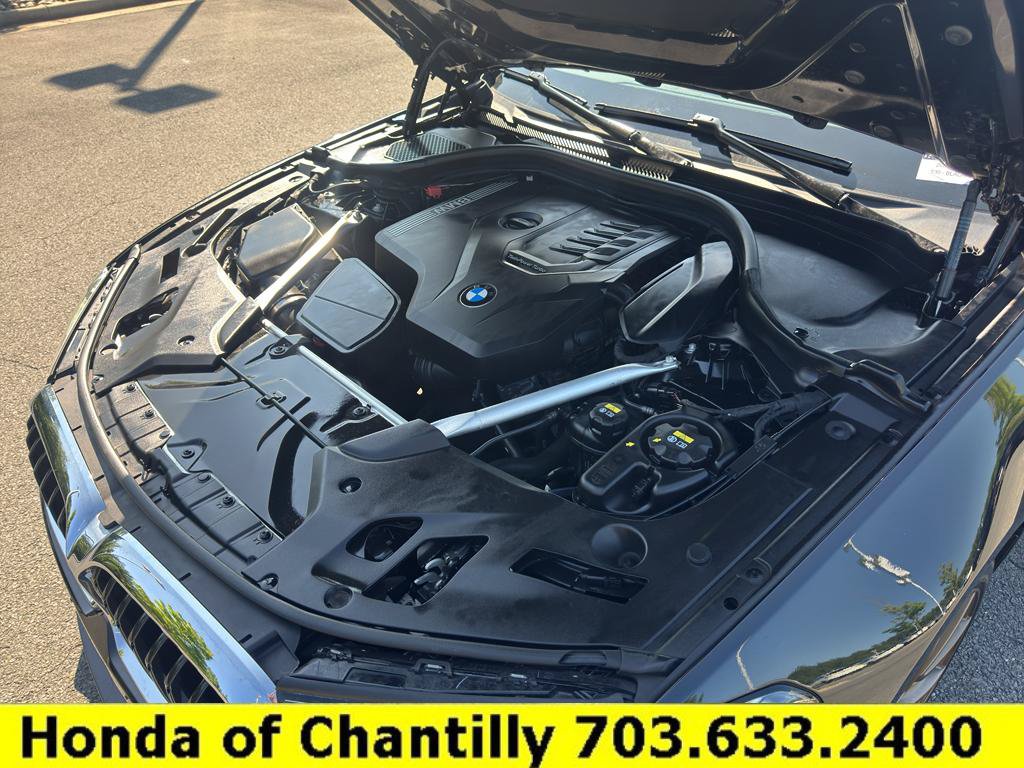 Used 2022 BMW 530i xDrive w/ Premium Package AWD/4WD image 35