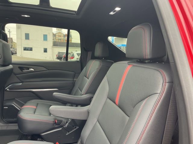 Certified 2025 Chevrolet Traverse RS w/ LPO, Floor Liner Package AWD/4WD image 20